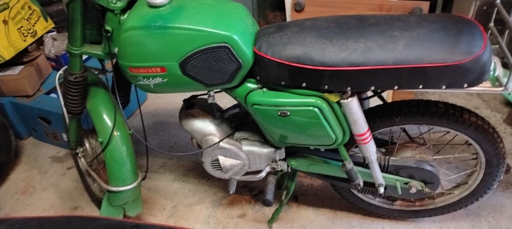 Motociclete mobra și hoinar