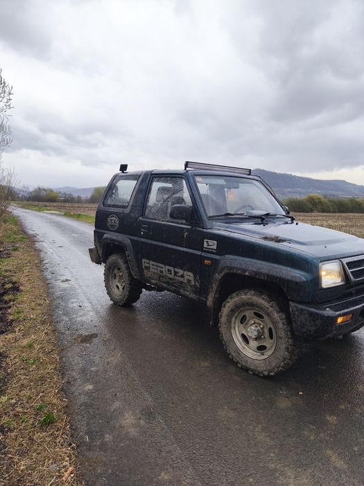 Vând schimb Daihatsu Feroza 4x4 1.6 injecție