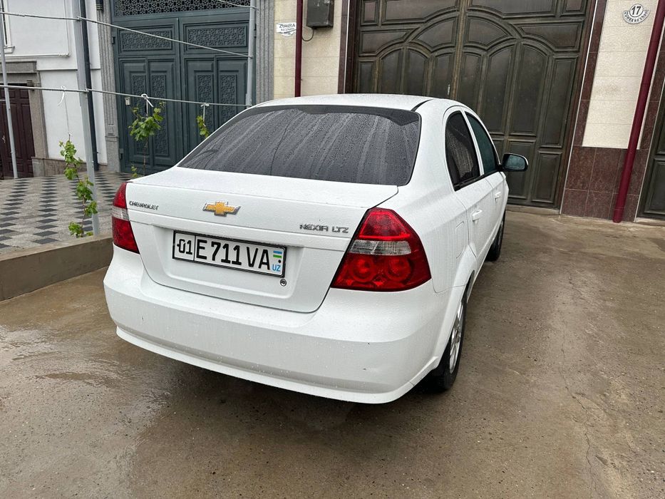 Sotiladi !!! Nexia 3