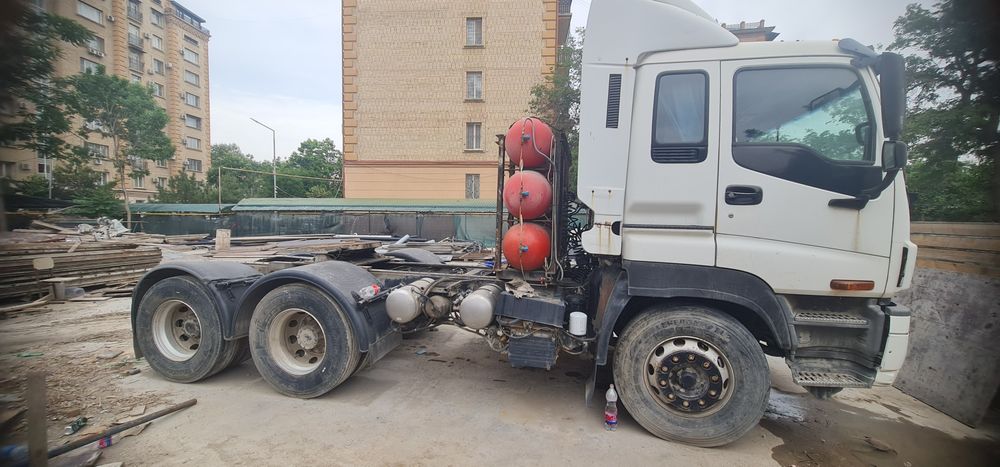 ISUZU  SAZ EXZ51K  2 мостлик тягач