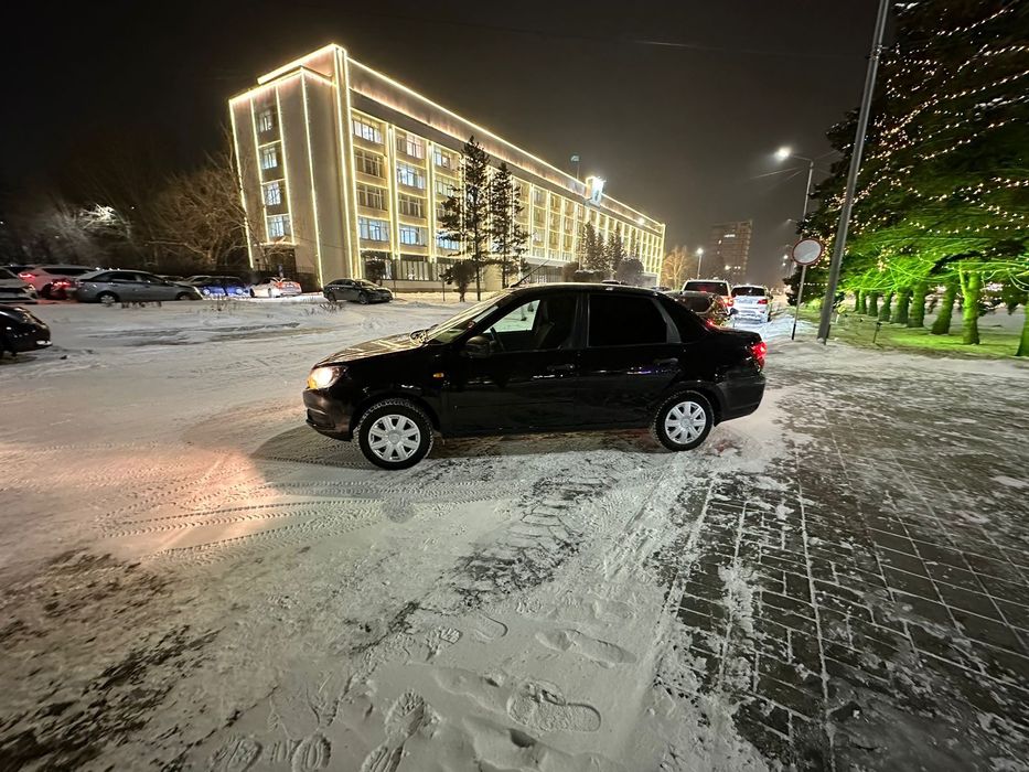 Продам Машину Гранта FL 2020 года