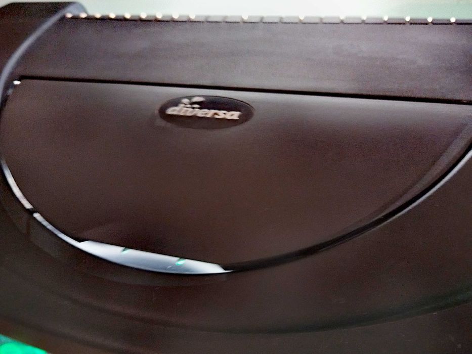 Acvariu full echipat+pesti,plante,filtru extern,intern,etc