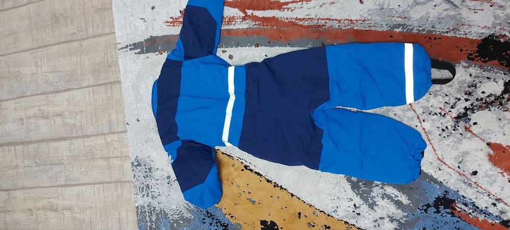 Combinezon copii mărimea 104