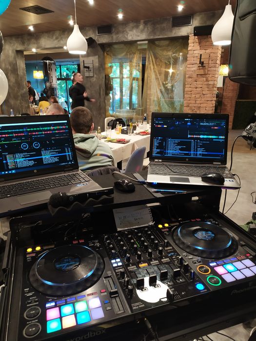 DJ Tony, Диджей, Дисководещ, Озвучаване, dj Плов