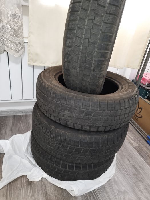 Продам зимние шины