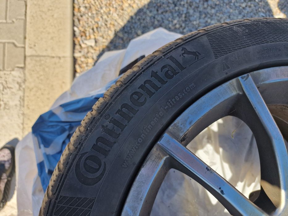 Гуми с Джанти за BMW 7 serie F01 245/45 R 18 Continental Гуми с Джанти