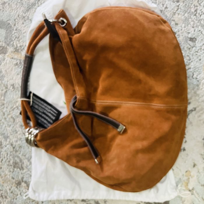 Сумка замшевая на замке