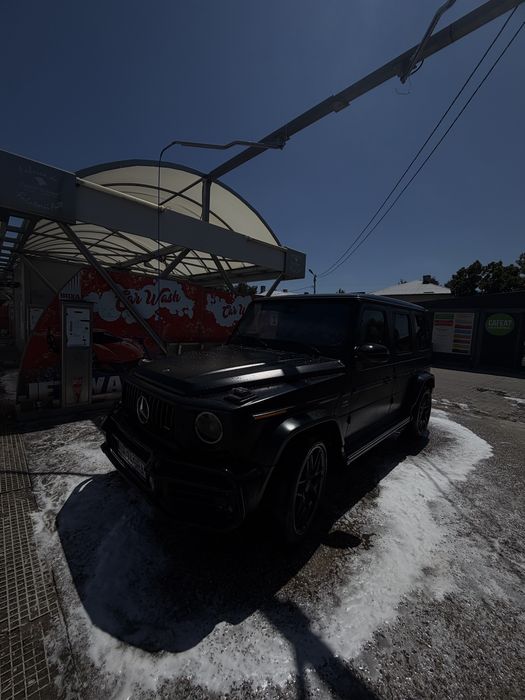 Mercedes G Class 2020 85,000 de km 4,0 l 63 amg
