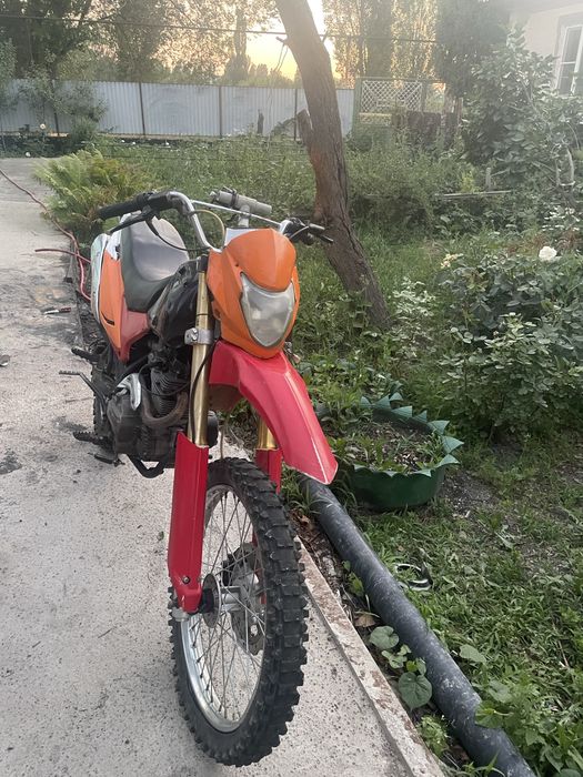 Продам эндуро б7 250 кубов