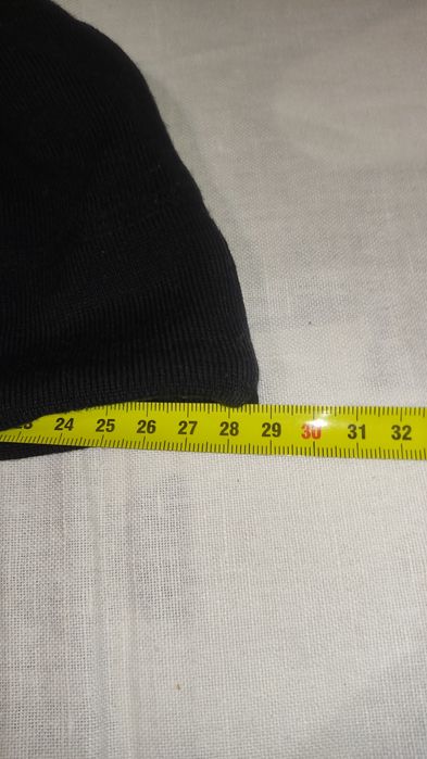 Căciulă Icebreaker mărime L conform etichetei lâna merinos New Zeeland