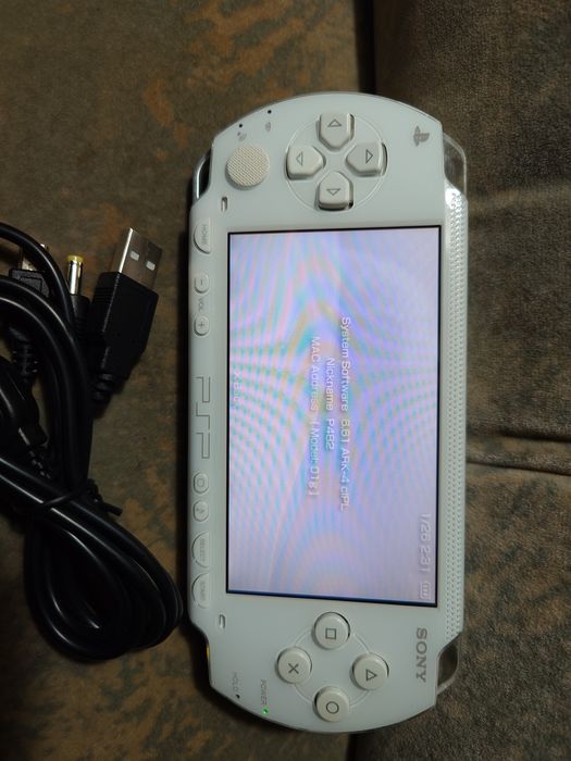 Consola portabila Sony PSP 1000 PHAT WHITE JAPONIA
