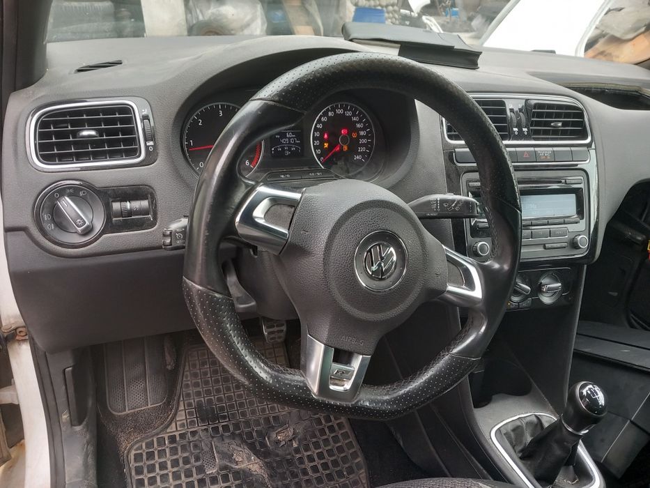Vw polo/ фолксваген поло 1.6TDI R-LINE на части