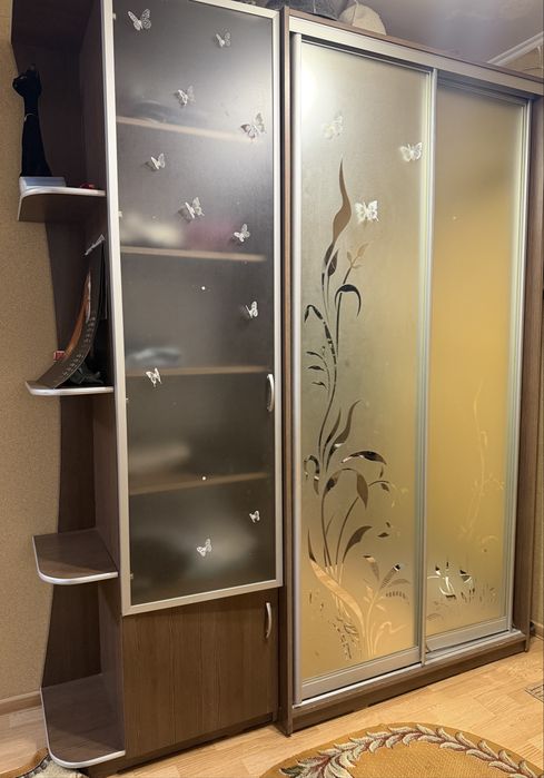 Шкаф в прихожаю