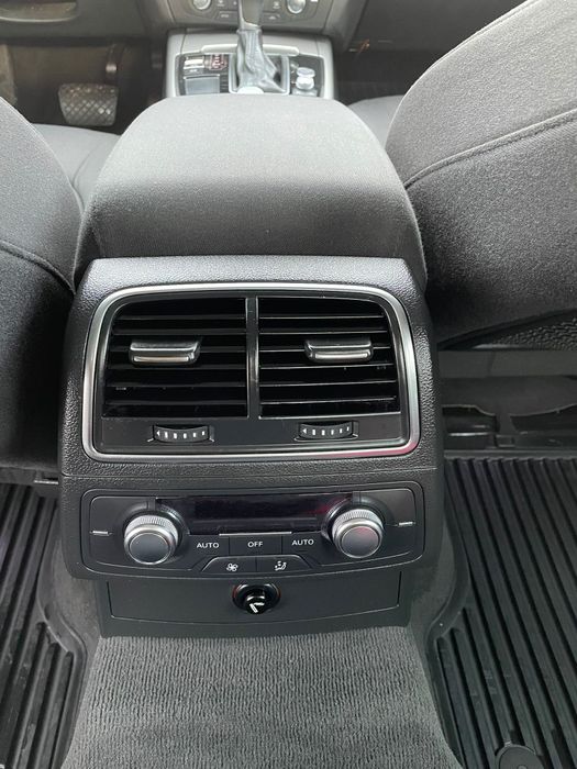 Vând Audi A6 2.0L TFSI