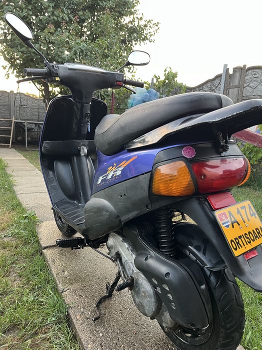 Vând scuter de 49cc