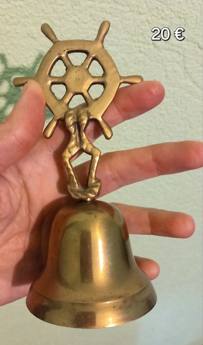 Камбани различни размери