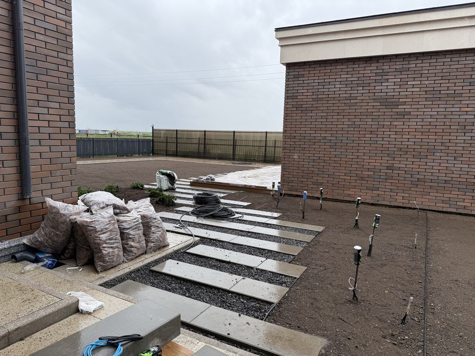 Озеленение Полив Газон