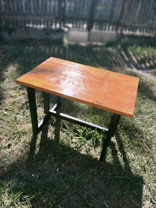 Oferta specială toate cele trei mese la 1200 Ron.