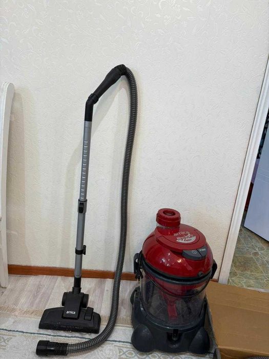 Продам Пылисос цена 50000
