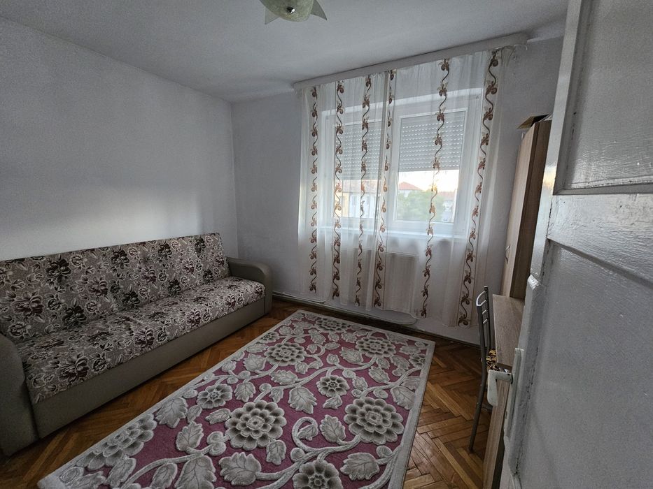 De vânzare garsonieră in cartierul Lucian Blaga