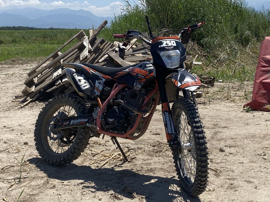 Zuumav k5 состояние хорошее