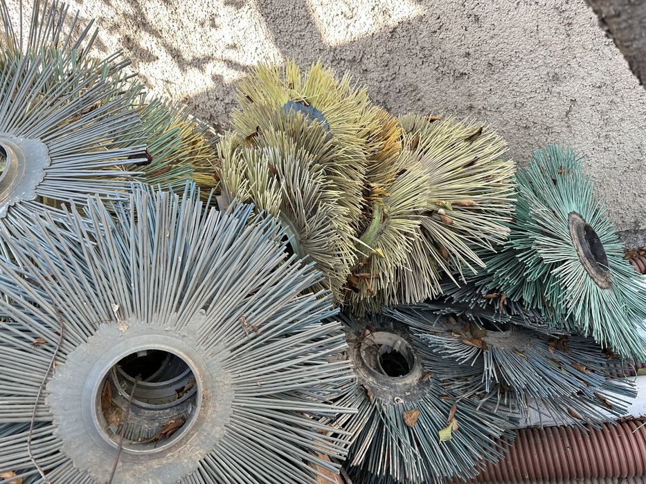 Щетки на спец технику