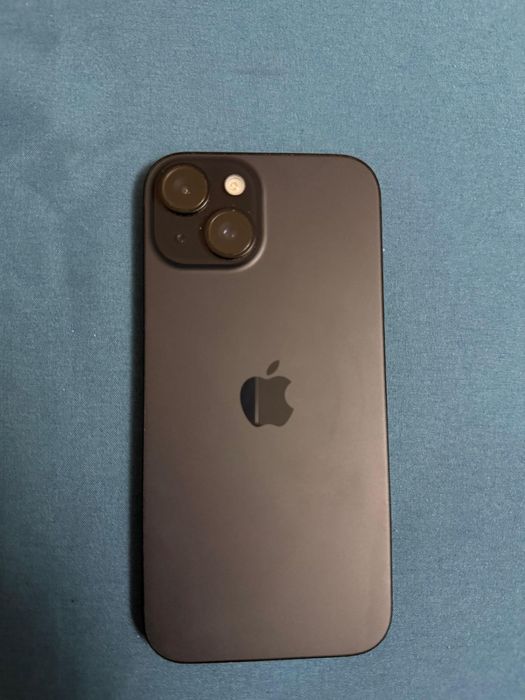 Айфон 15……………………..