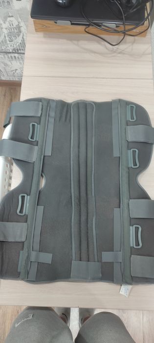 Тутор для ноги и колена