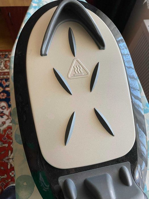 statie de calcat cu aburi Grundig