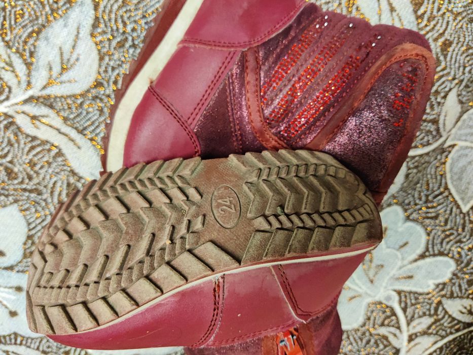 Детская зимняя обувь на девочку