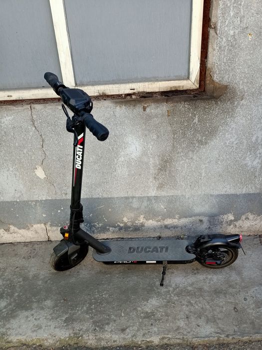Электросамокат ducati
