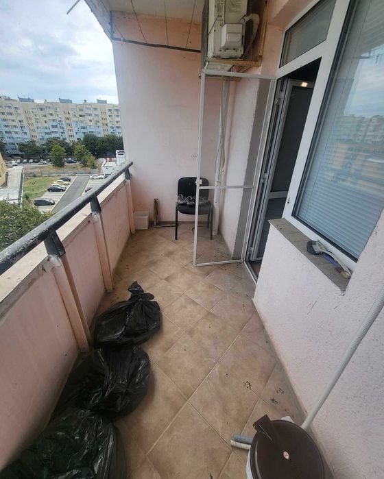 Дава се под наем Двустаен апартамент в Бургас, Меден рудник - зона А - 67 кв.м за 375 € - Снимка #7