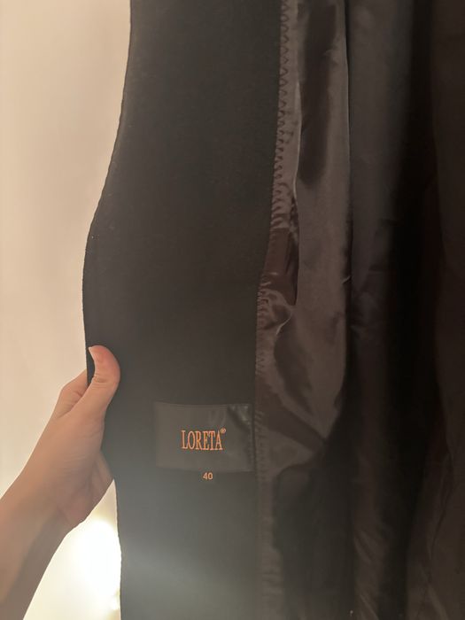 Loreta пальто оргинал новый