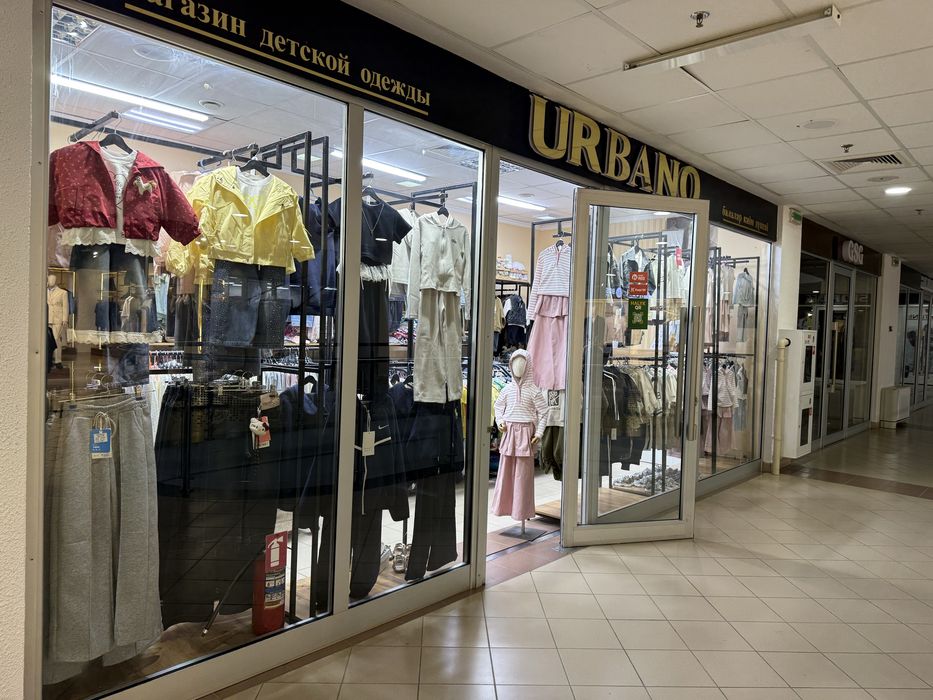 Продам торговое оборудование для бутика
