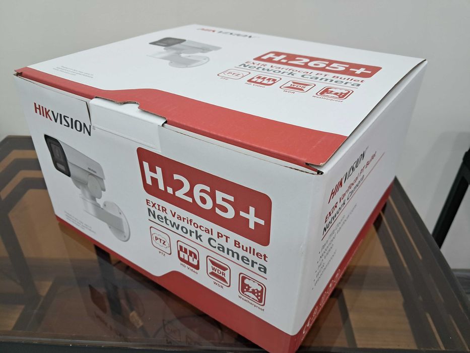 Камера видеонаблюдения HIKVISION DS-2CD1A23G0-IZU
