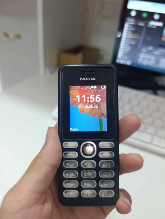 Noki telefoni 2sim kartali