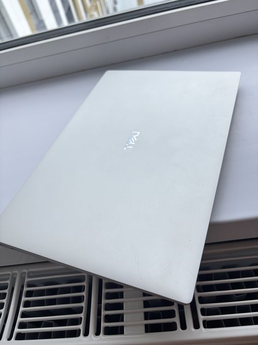 Dell XPS 14 core i7, 32GBt, 1TBt