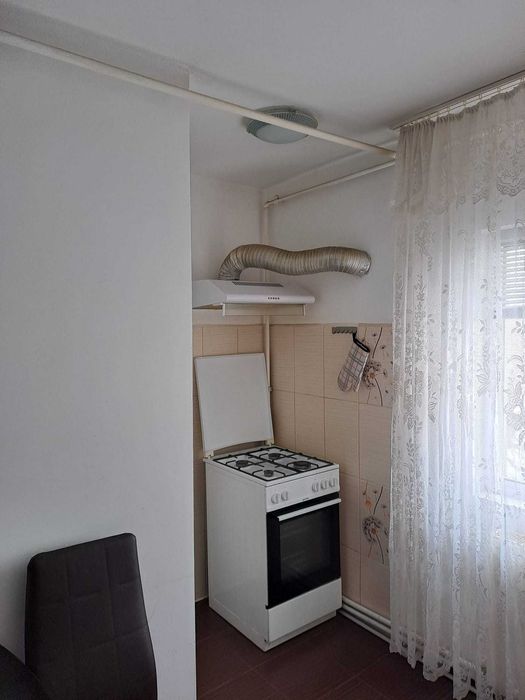 Apartament 2 camere, de inchiriat, strada Aleea Vilelor, 1500 lei