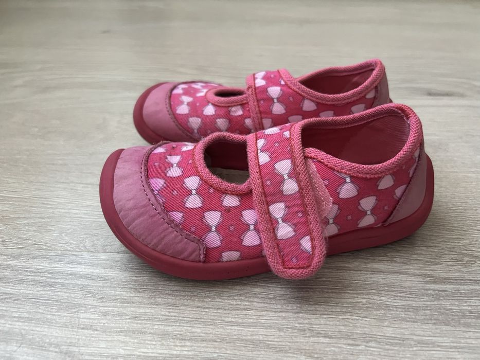 Боси пантофки 27 номер