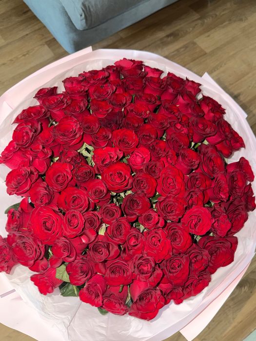Продам букет  из 101 розы