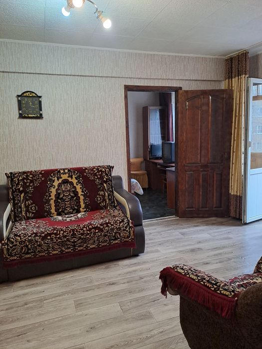 Сдам квартиру на длительный срок.