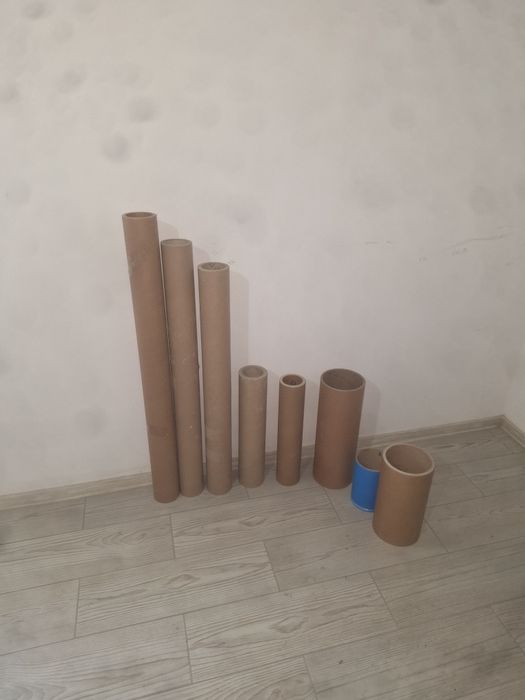 Vând tuburi de carton 1,5 lei kg interior 75 mm