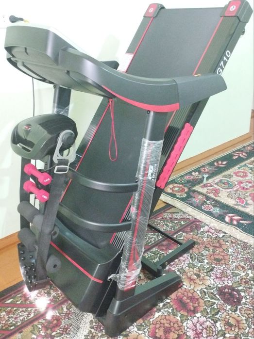 Беговая дорожка сатилади.