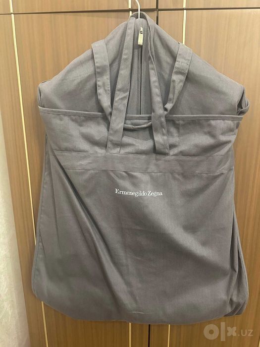 Мужской костюм класса люкс от итальянского бренда Ermenegildo Zegna