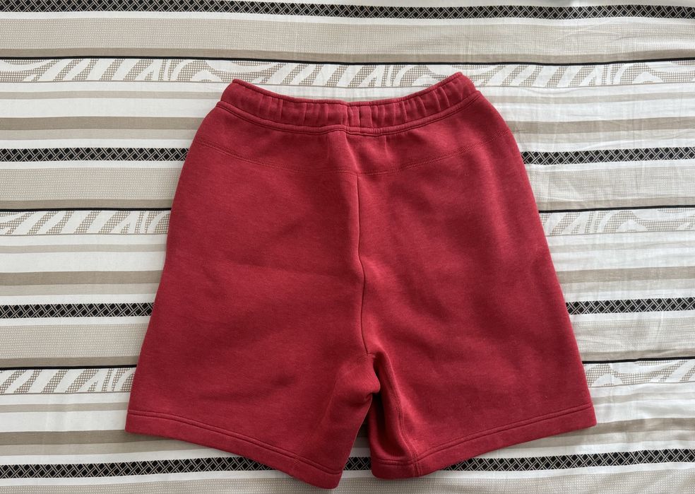 Pantaloni scurti Nike tech
