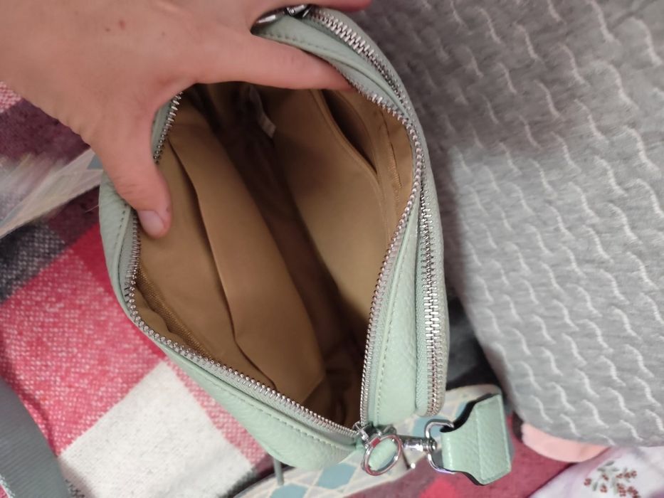 Дамска     чанта