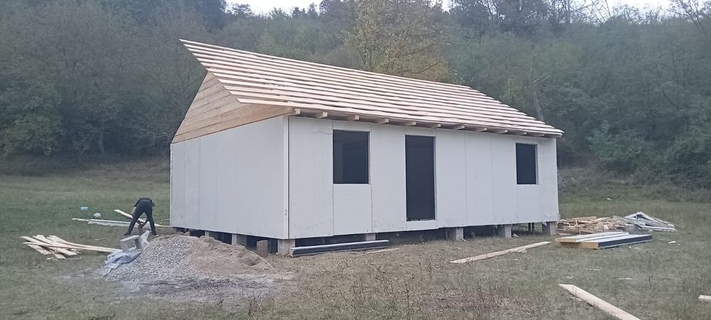 comanda case modulare.

Casele modulare sunt constructii moderne, din