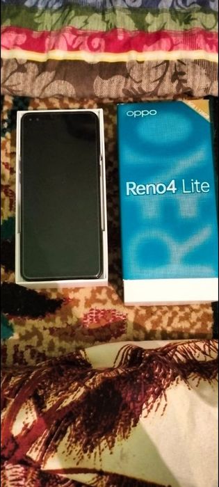 Oppo reno 4 lite