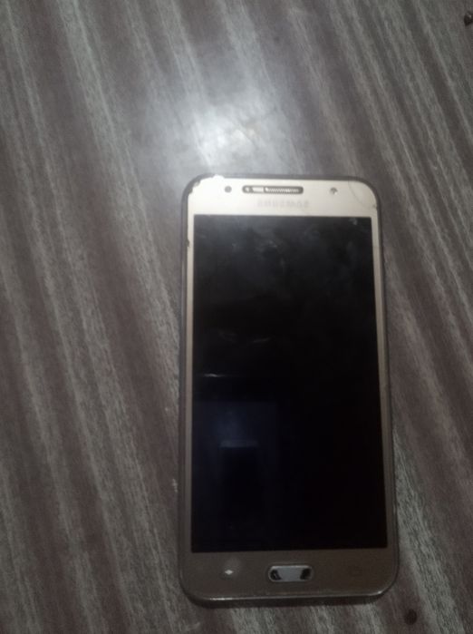 Samsung Galaxy j5