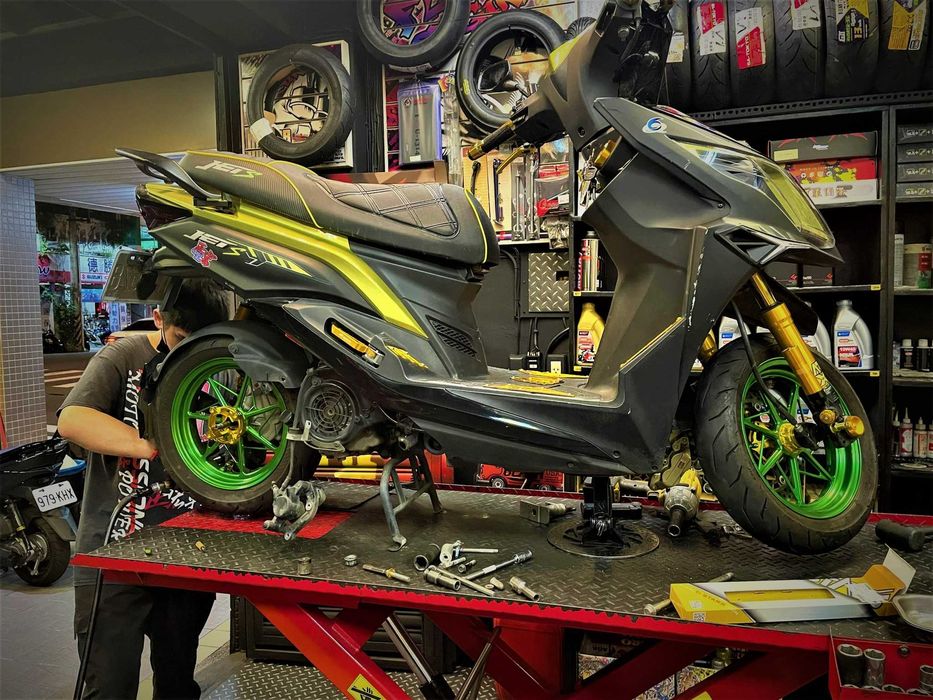 Skuter remont,skuter ustasi,Ремонт скутеров,Буксировка